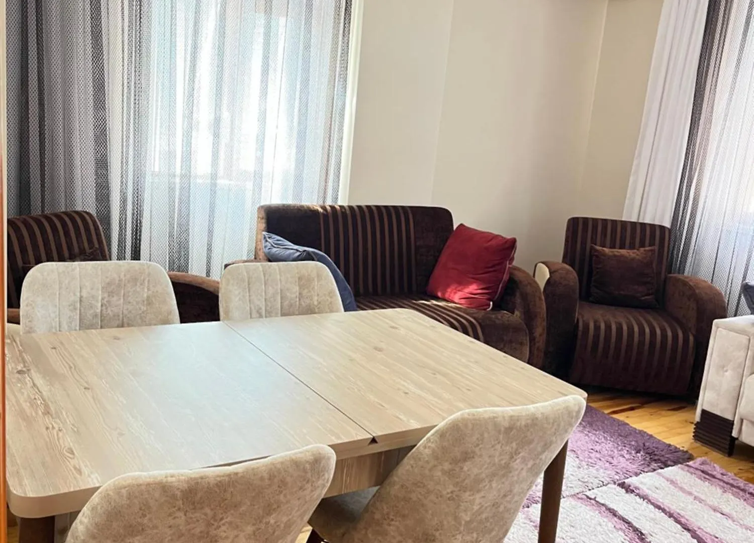 Konfor Ve Huzurunuz Icin Her Sey Var Klimasiz Oda Αττάλεια Πανσιόν